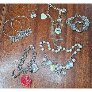 GUESS Fashion Jewelry Lot Necklace Earrings Bracelet Silver Tone Rhinestones